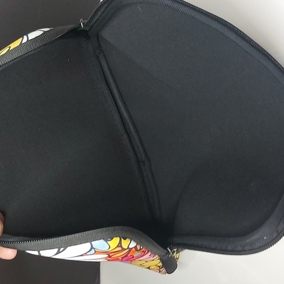 Floral Tablet Case - Picture 4 of 4